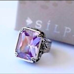 Ring Silpada Lavender Cubic Zirconia Stone Statement Ring - size 7 1/2 - 7 3/4